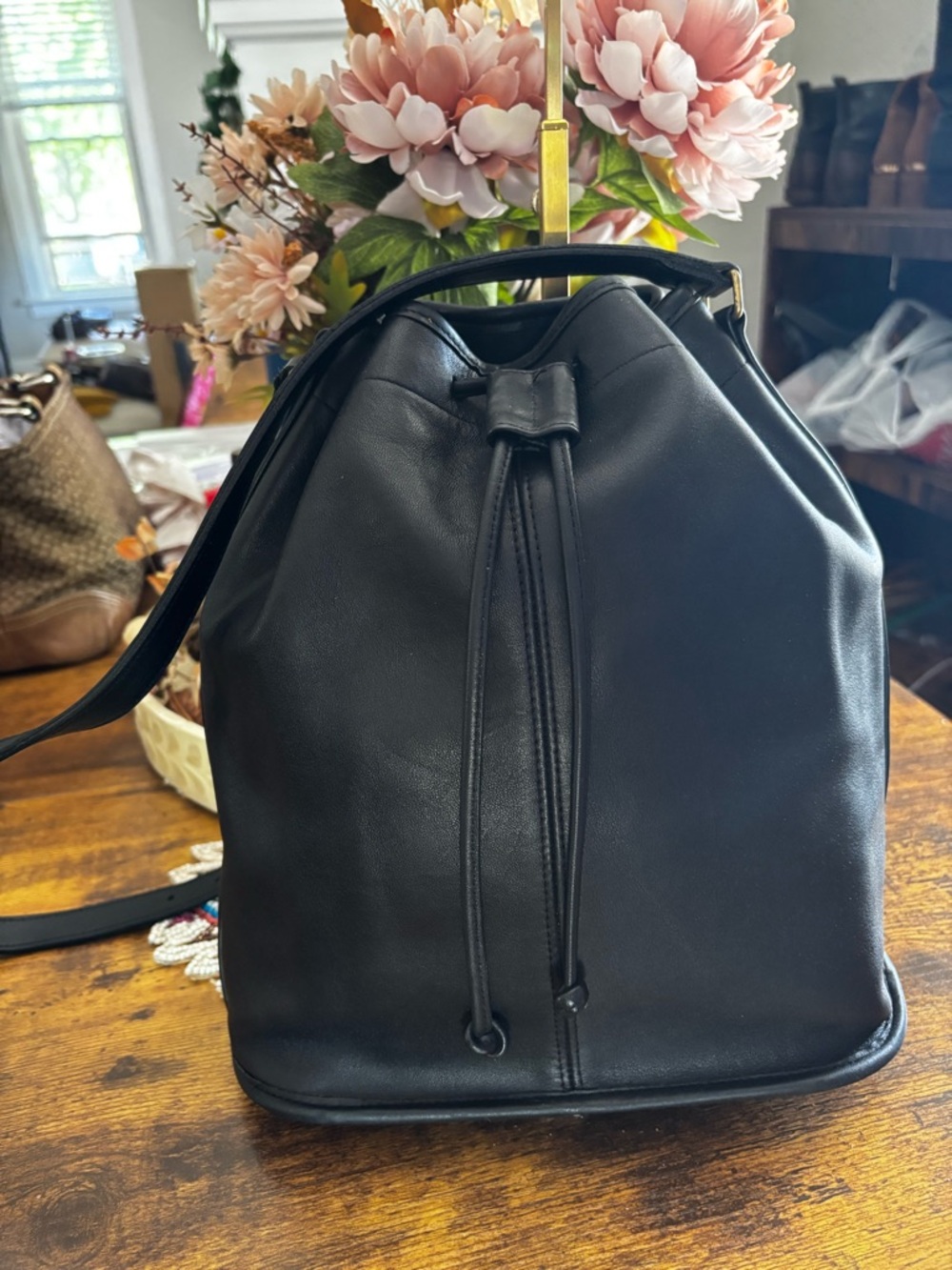 Vintage Coach Nicholas Black Leather Drawstring Bucket Bag USA